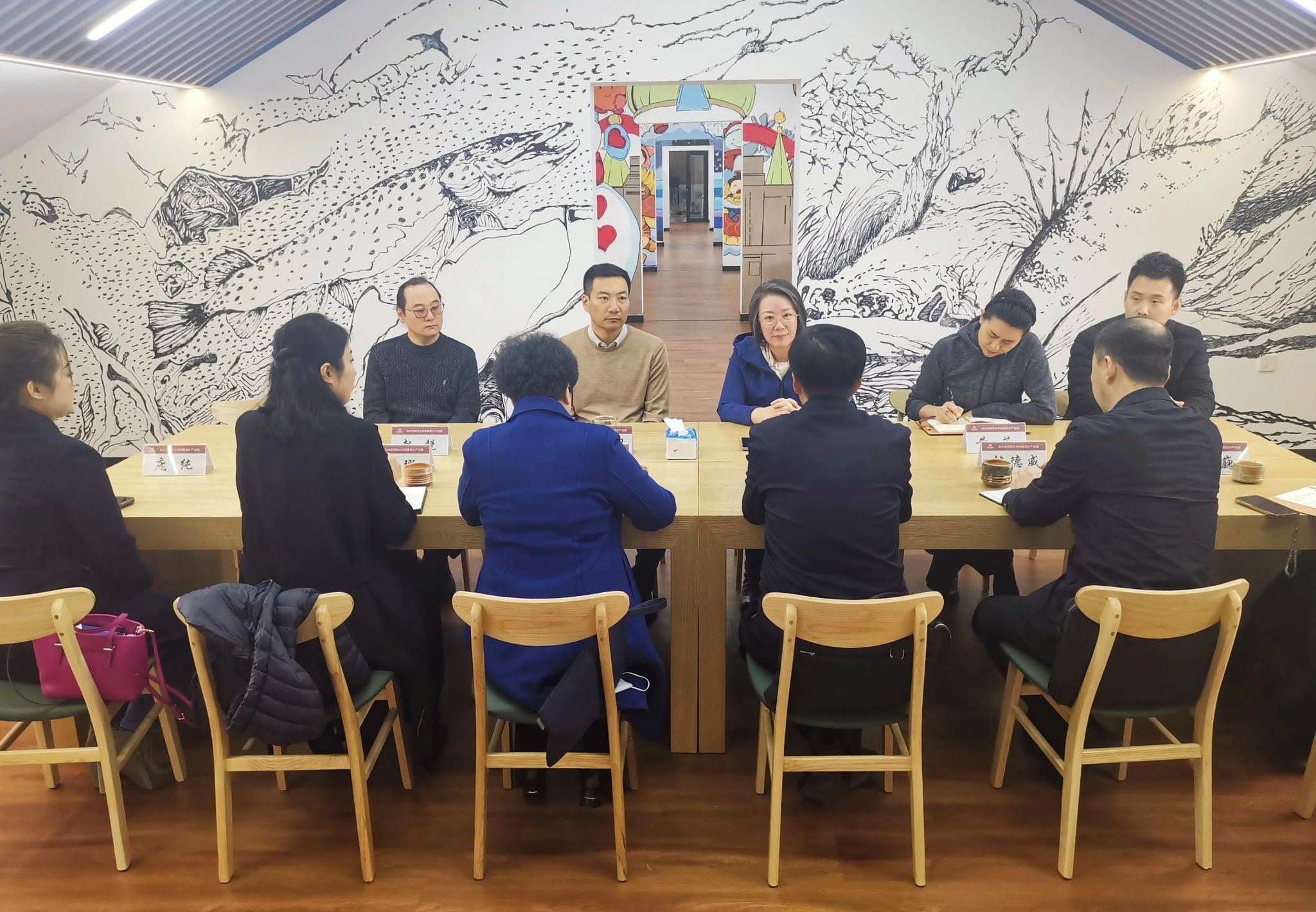 黑龍江省總工會(huì)高學(xué)昌一行調(diào)研我校創(chuàng)意設(shè)計(jì)產(chǎn)業(yè)園 聚焦數(shù)字衍生內(nèi)容制作發(fā)展